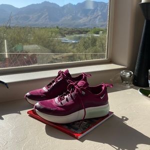 Nike Air Max Día Purple